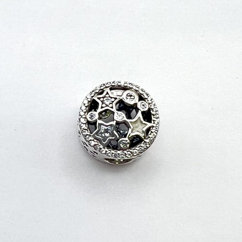 Charm pandora illuminating - charm,